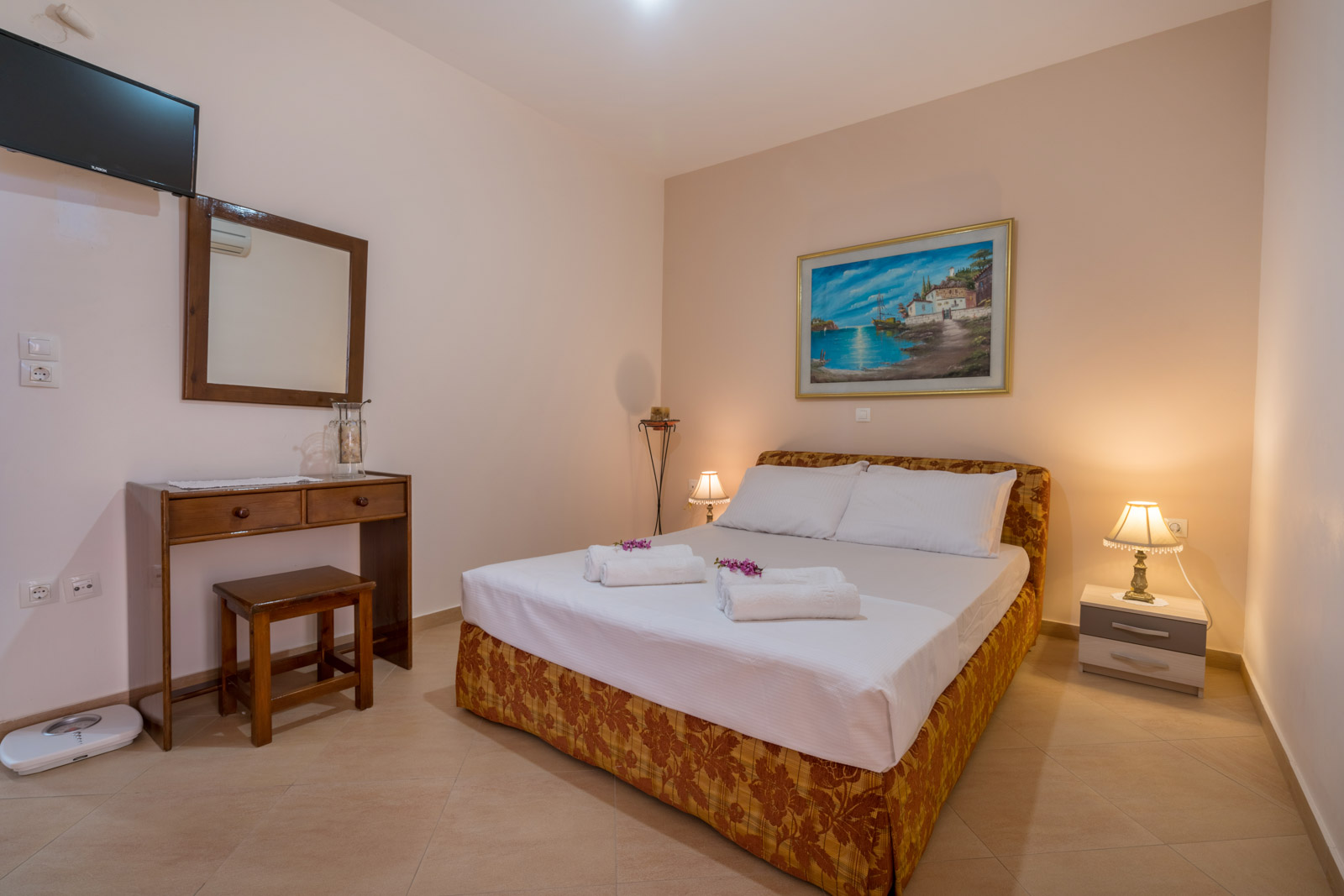 Sellia Resort Bed Room